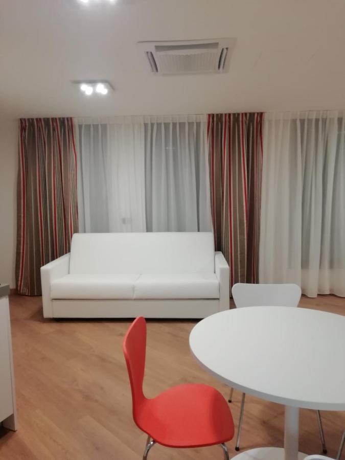 Bb Hotels Aparthotel Isola Μιλάνο Εξωτερικό φωτογραφία